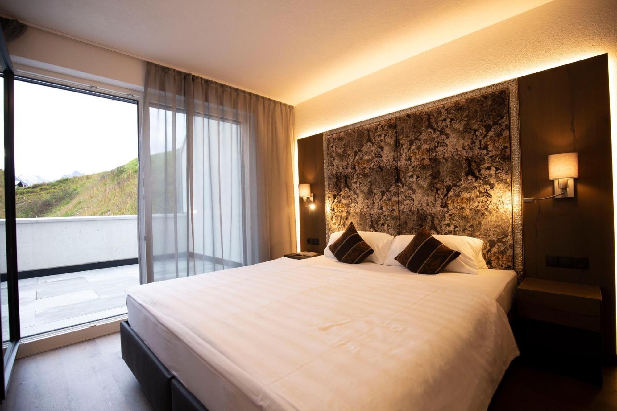 Residenz Fliana Deluxe Apartment Mathon Exterior photo
