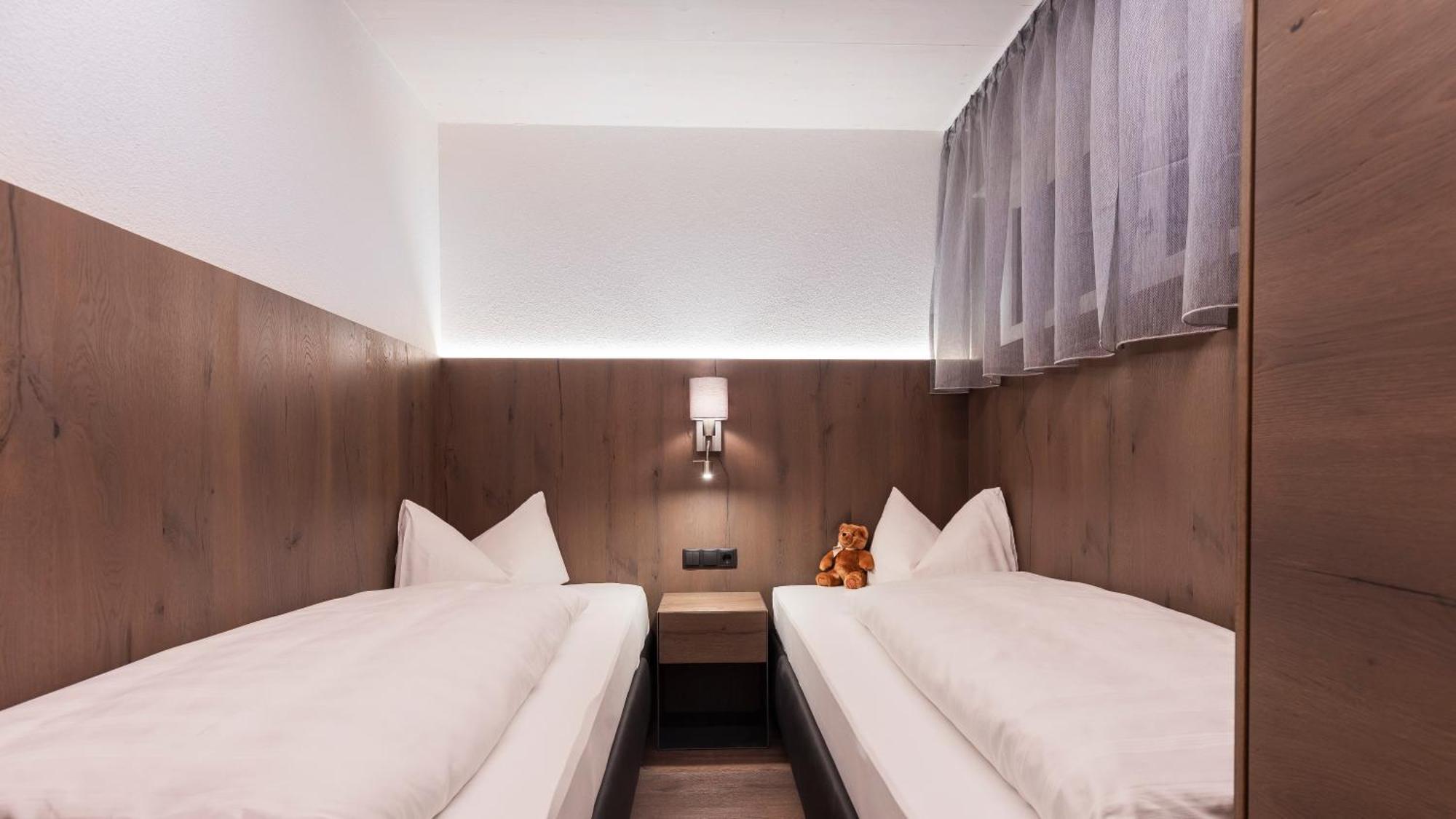 Residenz Fliana Deluxe Apartment Mathon Exterior photo